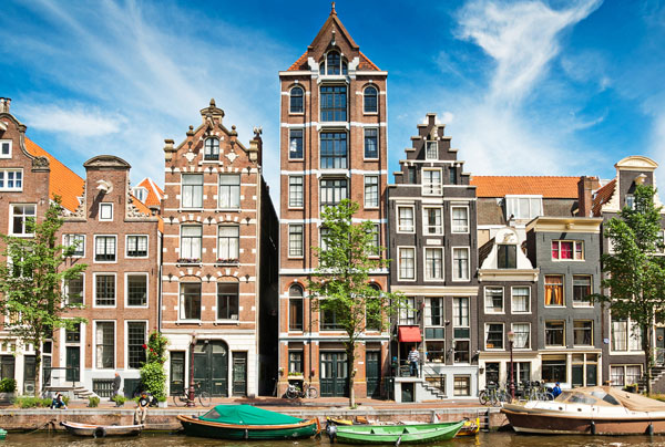 Mr. Amsterdam Guide - Information and Planning
