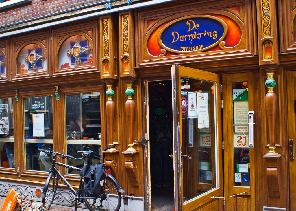 Coffeeshops In Amsterdam The Ultimate Guide Mr Amsterdam